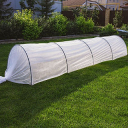 Парник 4 м дуга пнд 12 мм / 2,2 м / 5 шт укр 35 гр/м2 Урожайная сотка Базовый